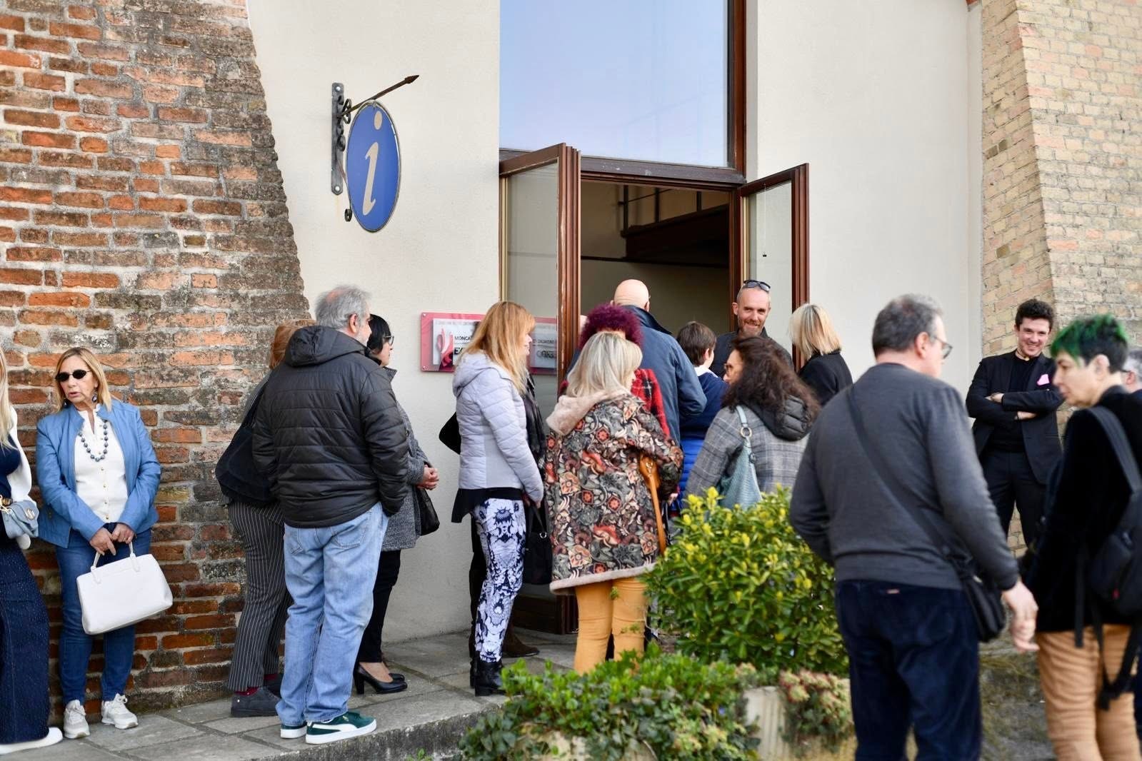 IN|VISIBILE al Moncalvo Expo: fotografia 8 dell’inaugurazione e dell’allestimento