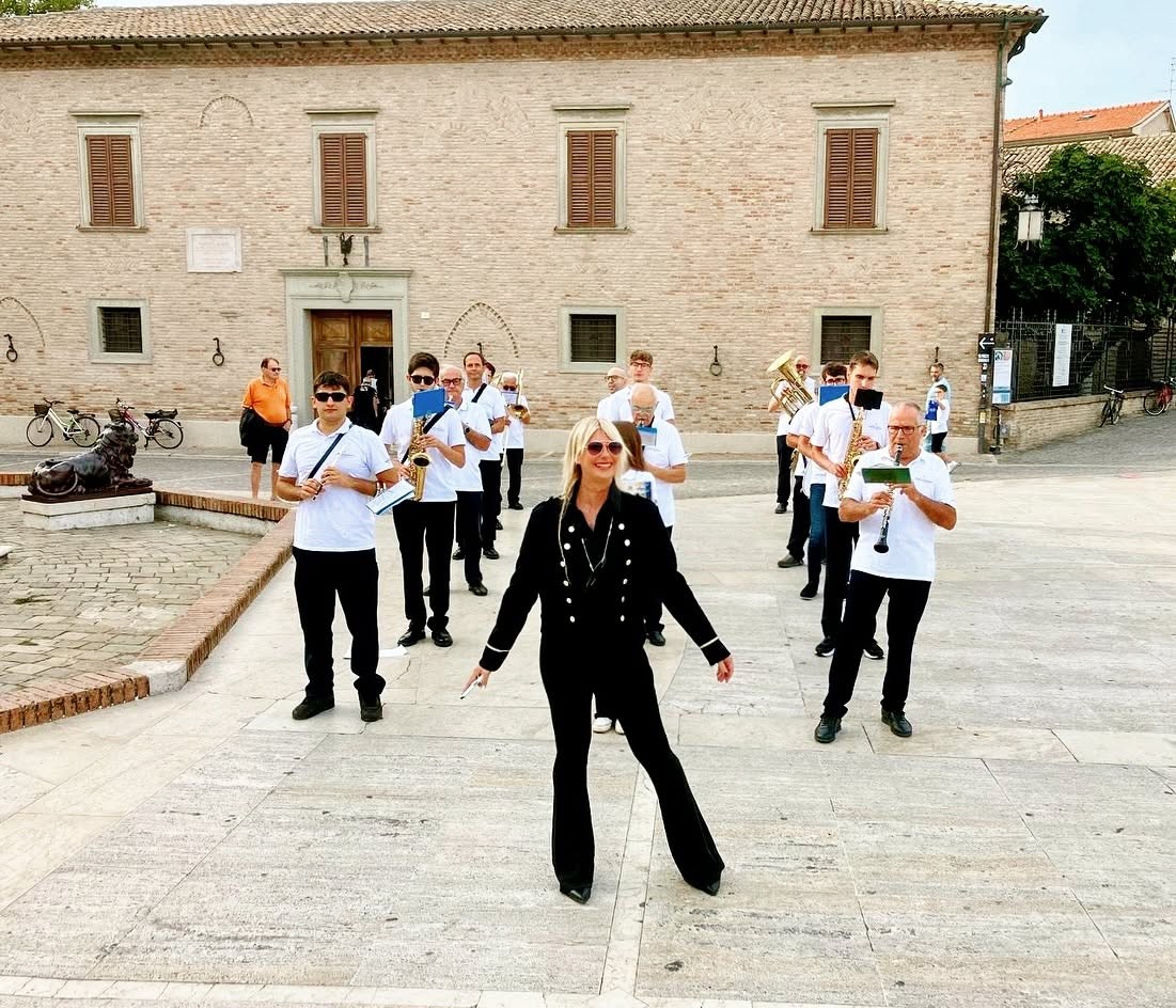 Arte come provocazione: momento 8 dell’inaugurazione alla Biennale di Senigallia