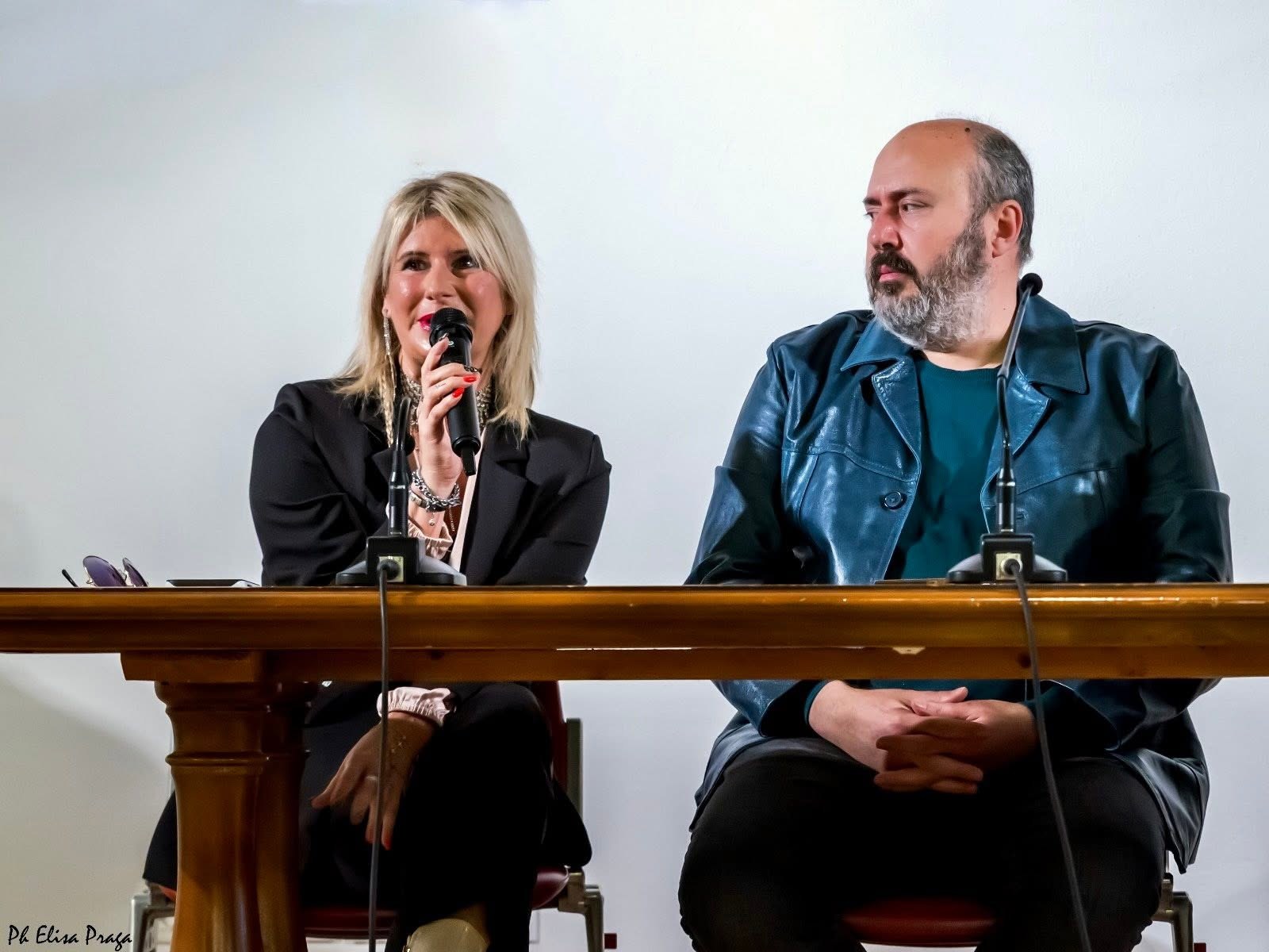 Momento dell’inaugurazione del terzo periodo della Biennale di Senigallia, 26 aprile 2025