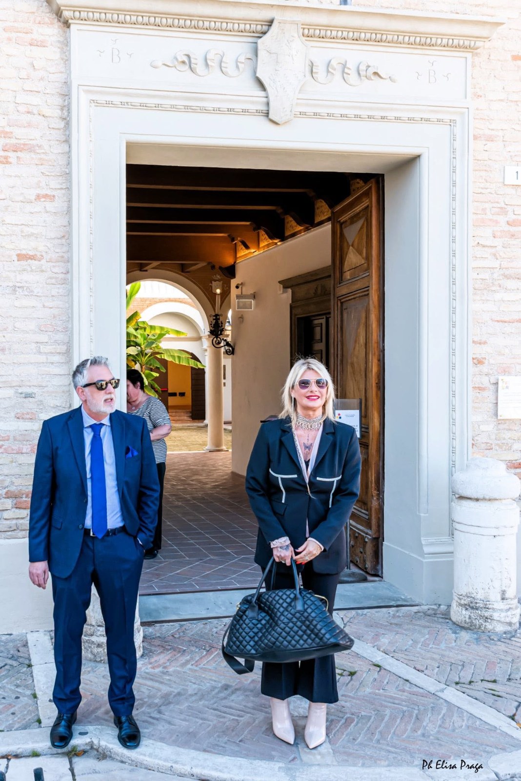 Momento dell’inaugurazione del terzo periodo della Biennale di Senigallia, 26 aprile 2025